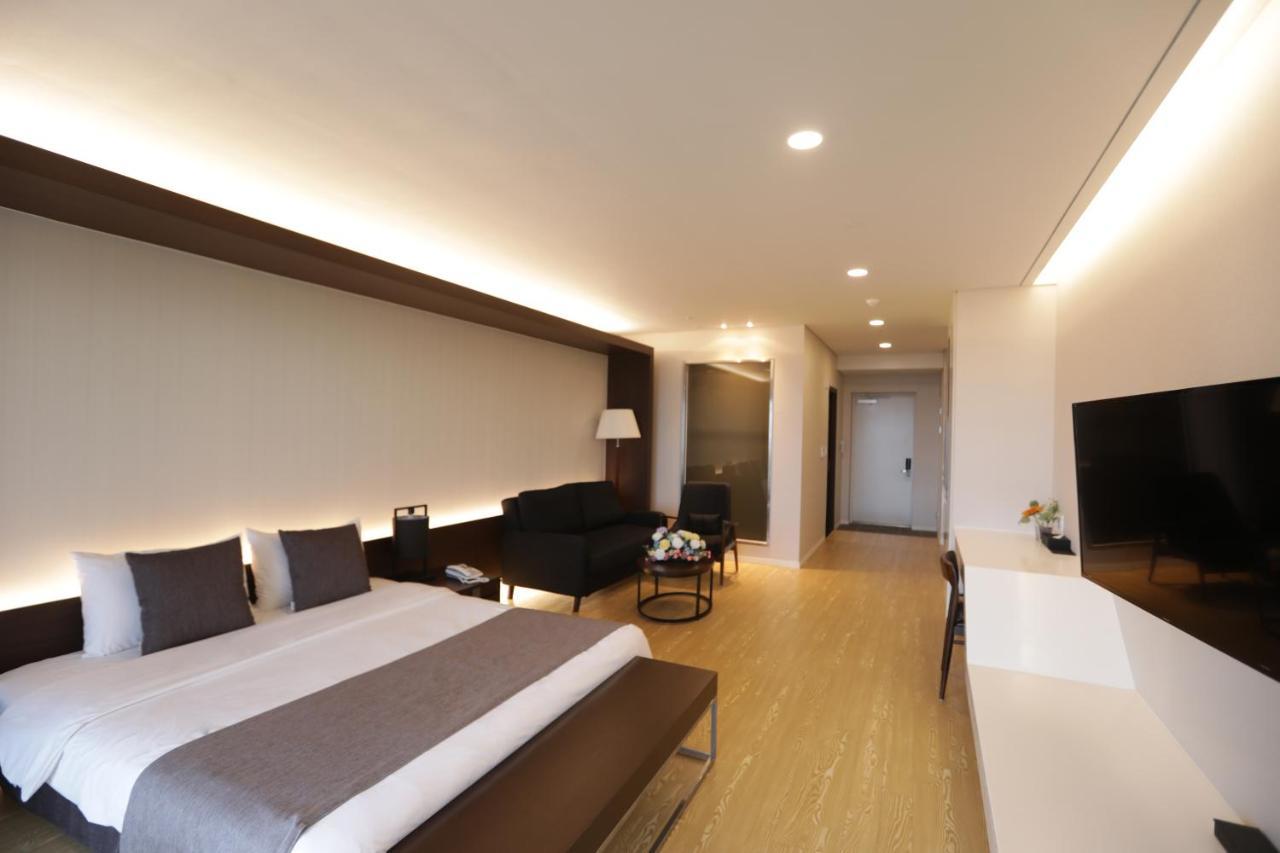 The Qube Resort Jeju Sogüpcho Exteriér fotografie